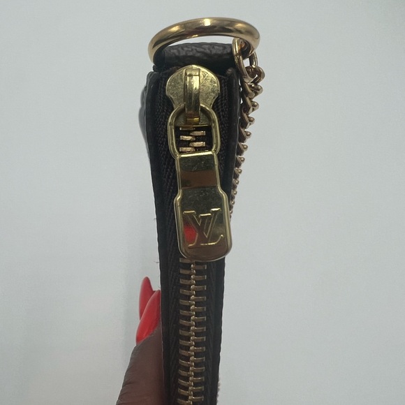 Louis Vuitton Monogram Canvas Mini Pochette Accessoires - Picture 5 of 6